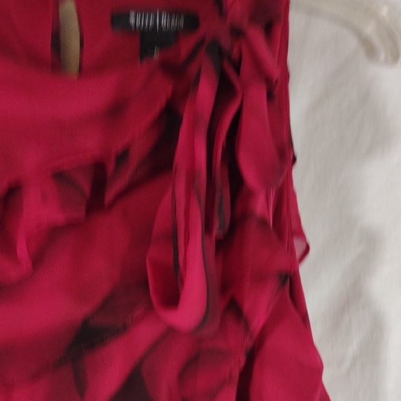 White House | Black Market Red Rose Waterfall Style Sleeveless Dress - Sz. M - Picture 7 of 16